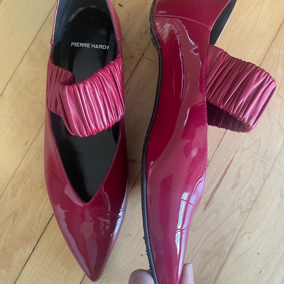 Pierre Hardy Red Patent & Napa Leather Flat - Picture 2 of 3